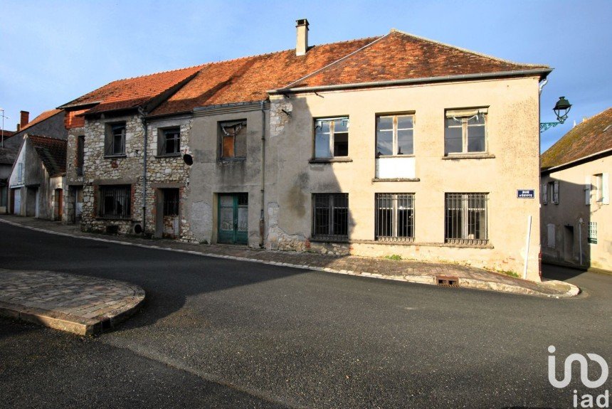 Commercial walls of 510 m² in Ouzouer-sur-Trézée (45250)