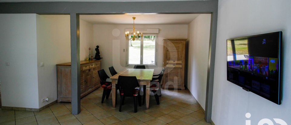 Traditional house 6 rooms of 123 m² in Bueil (27730)