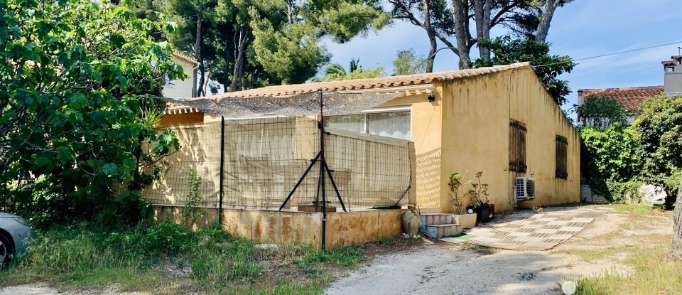 Maison traditionnelle 6 pièces de 130 m² à Ensuès-la-Redonne (13820)