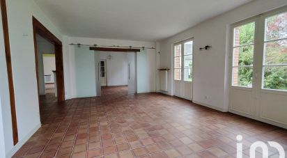 House 8 rooms of 259 m² in Sarry (51520)