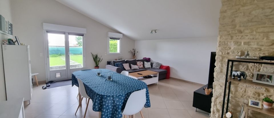 Maison 3 pièces de 85 m² à Médis (17600)