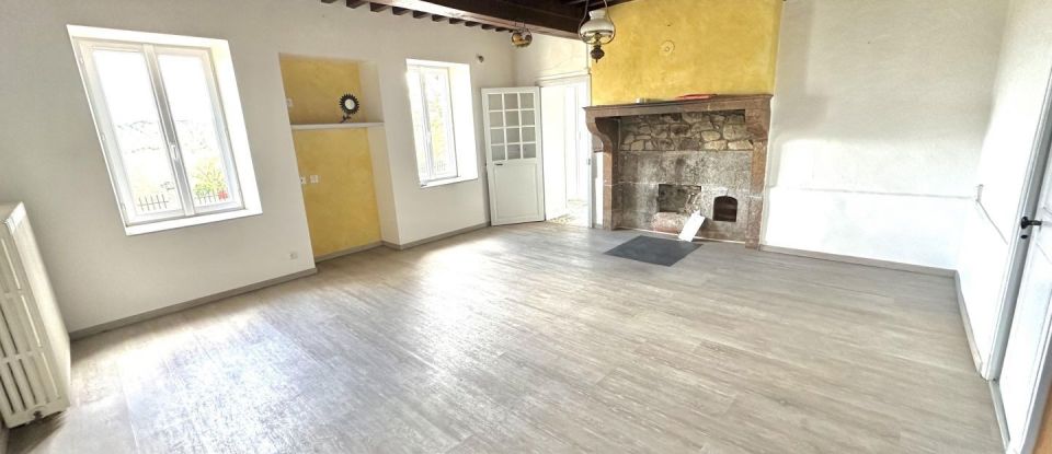 Maison 3 pièces de 81 m² à Epiry (58800)