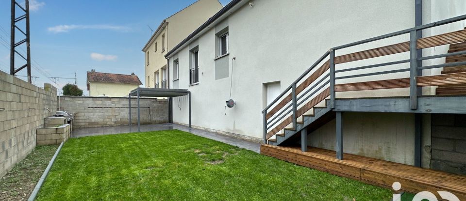 Maison 5 pièces de 115 m² à Saint-Fargeau-Ponthierry (77310)