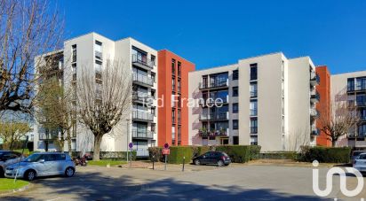 Appartement 3 pièces de 65 m² à Les Clayes-sous-Bois (78340)