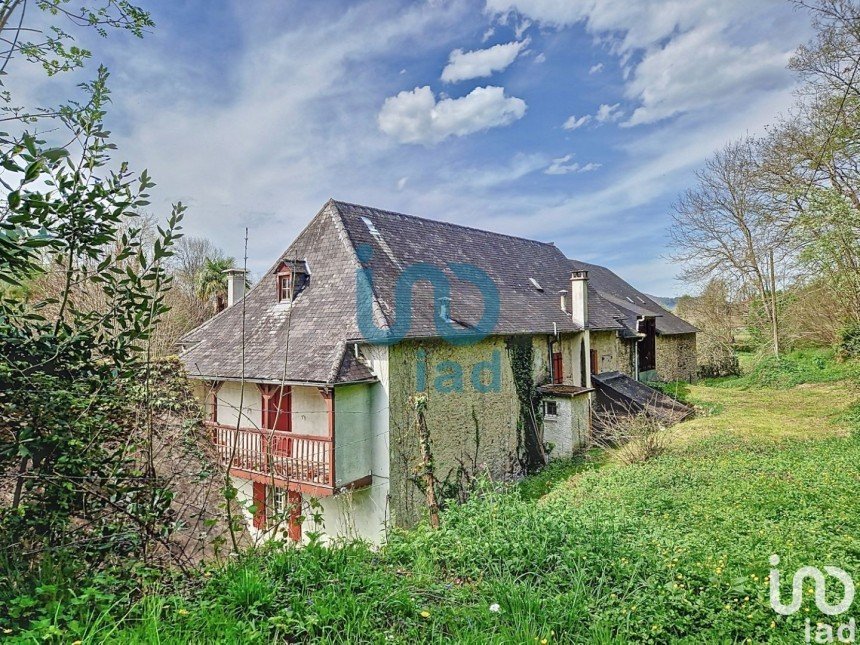 Maison 4 pièces de 167 m² à Gotein-Libarrenx (64130)