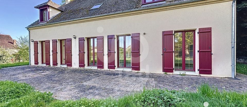 Pavilion 6 rooms of 192 m² in Chevannes (89240)