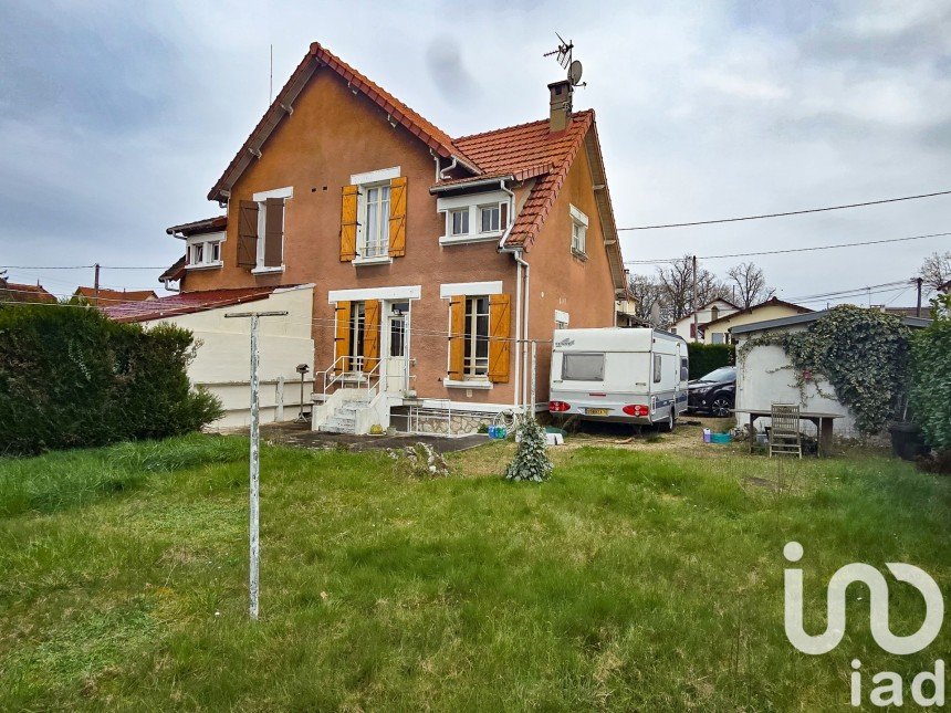 Town house 5 rooms of 81 m² in Dammarie-les-Lys (77190)