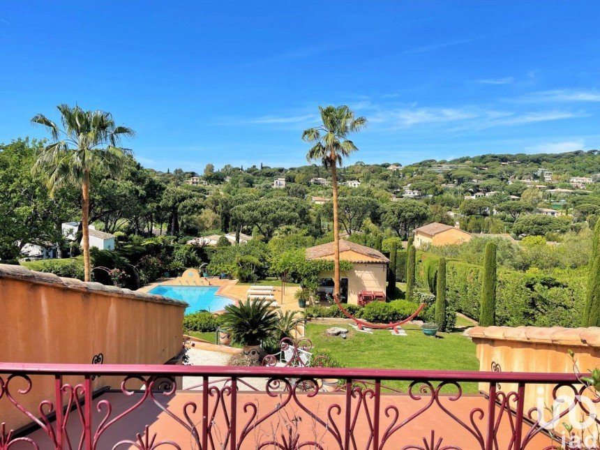 Maison 6 pièces de 165 m² à Saint-Tropez (83990)