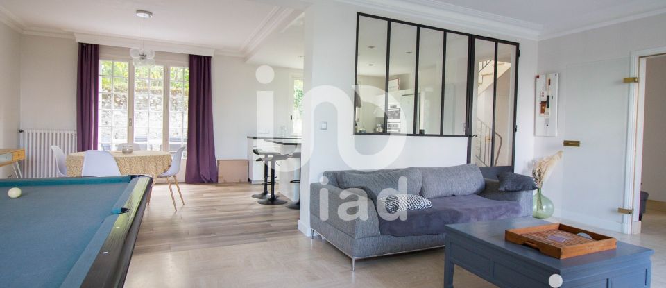 Maison 6 pièces de 198 m² à Tours (37000)