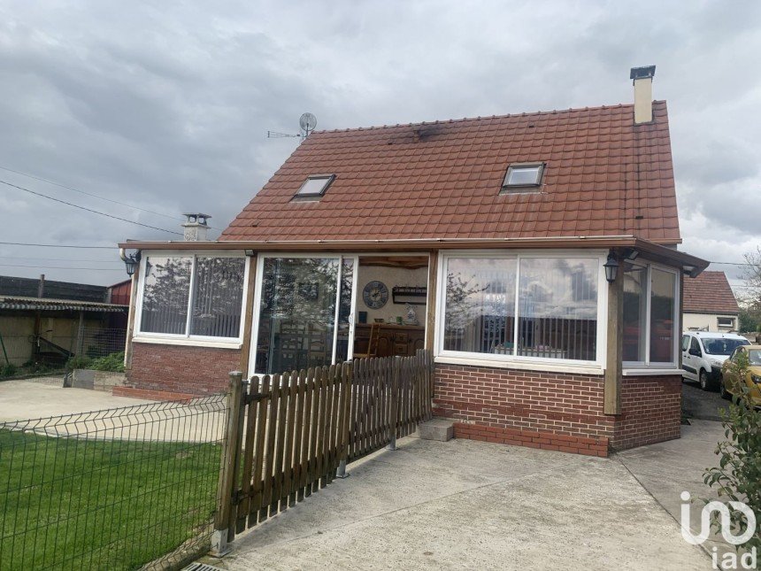 Maison 5 pièces de 93 m² à Noyon (60400)