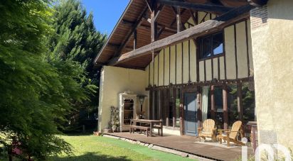 Barn conversion 6 rooms of 230 m² in Saint-Vincent-de-Tyrosse (40230)