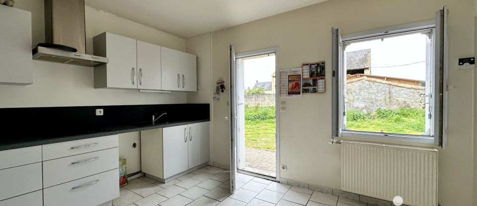 Maison de campagne 5 pièces de 108 m² à Montreuil-Bellay (49260)