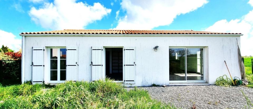 House 4 rooms of 99 m² in Saint-Nazaire-sur-Charente (17780)