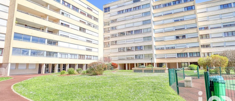 Apartment 5 rooms of 88 m² in Pontoise (95000)