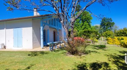 Traditional house 5 rooms of 170 m² in Onard (40380)