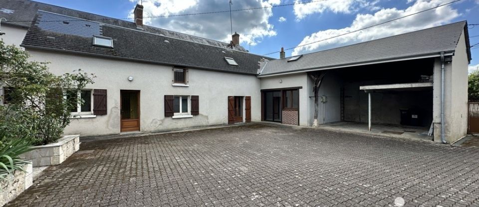 Maison 13 pièces de 256 m² à Vineuil (41350)