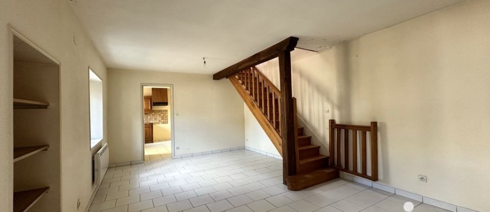 Maison 13 pièces de 256 m² à Vineuil (41350)