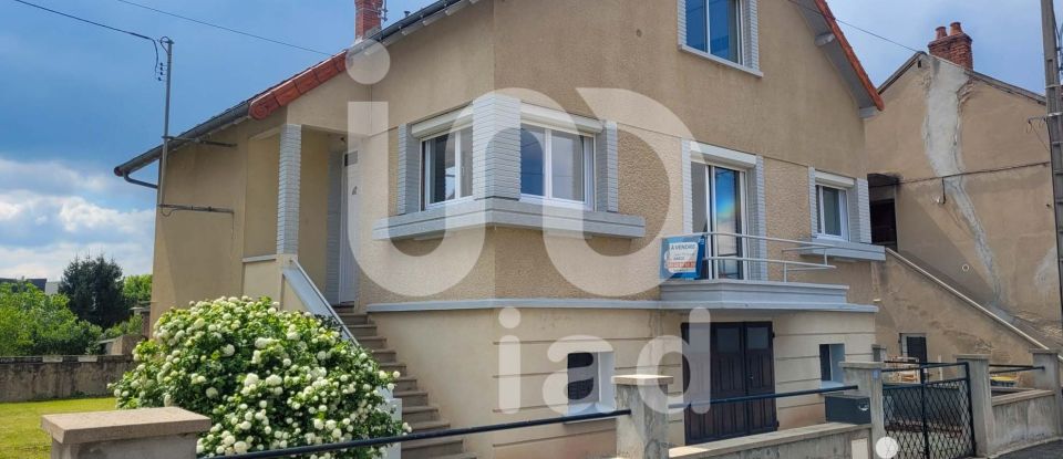 Maison 5 pièces de 132 m² à Montluçon (03100)