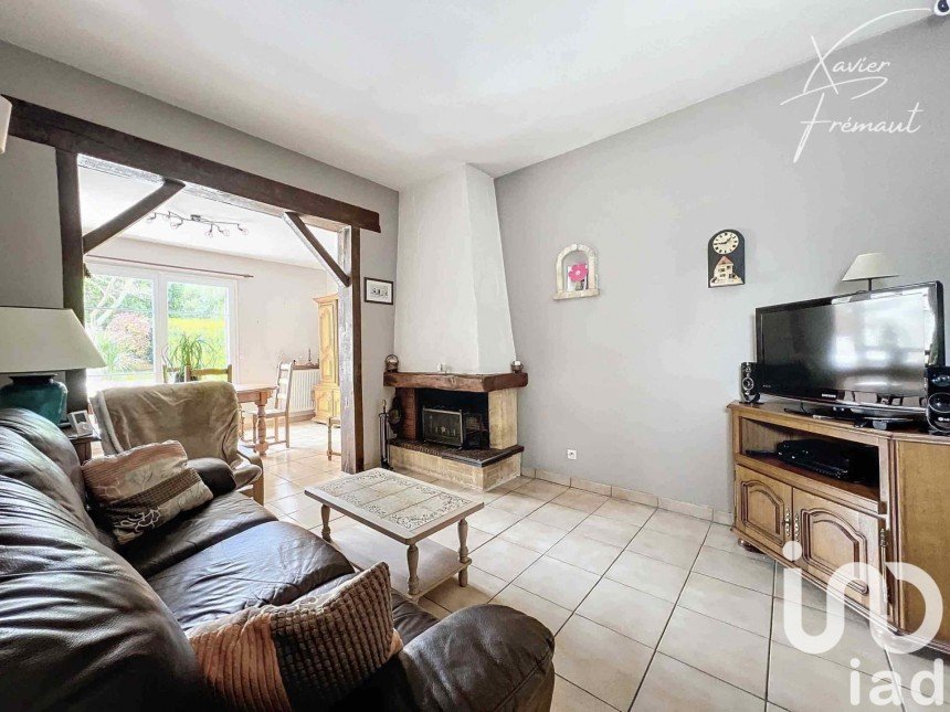 House 5 rooms of 90 m² in Longjumeau (91160)