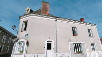 Maison de village 6 pièces de 160 m² à Montreuil-le-Henri (72150)