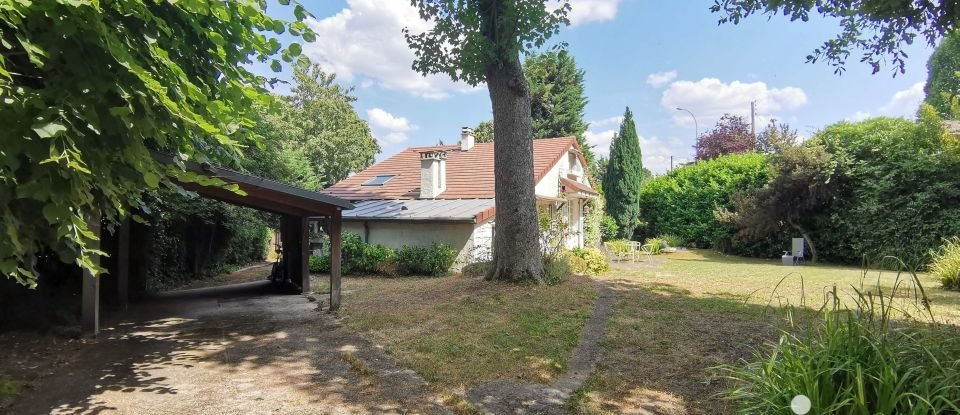 Maison traditionnelle 5 pièces de 98 m² à Vernouillet (78540)