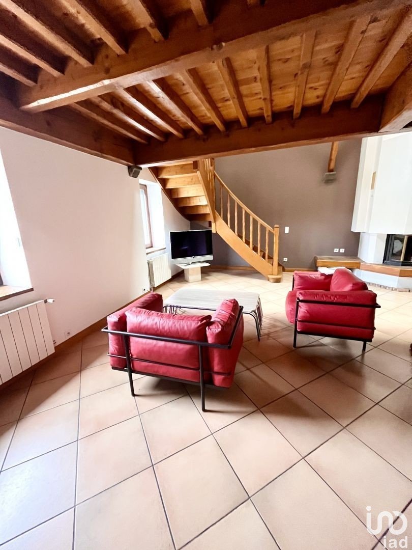 Maison 6 pièces de 168 m² à Durtol (63830)