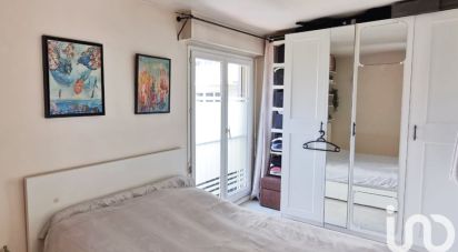 Appartement 4 pièces de 84 m² à Paris (75012)