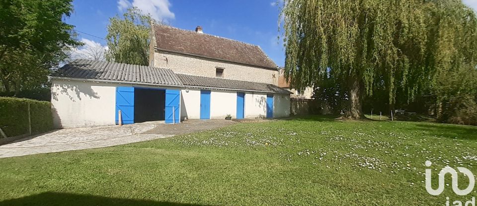 Traditional house 7 rooms of 252 m² in Saint-Pierre-en-Auge (14170)