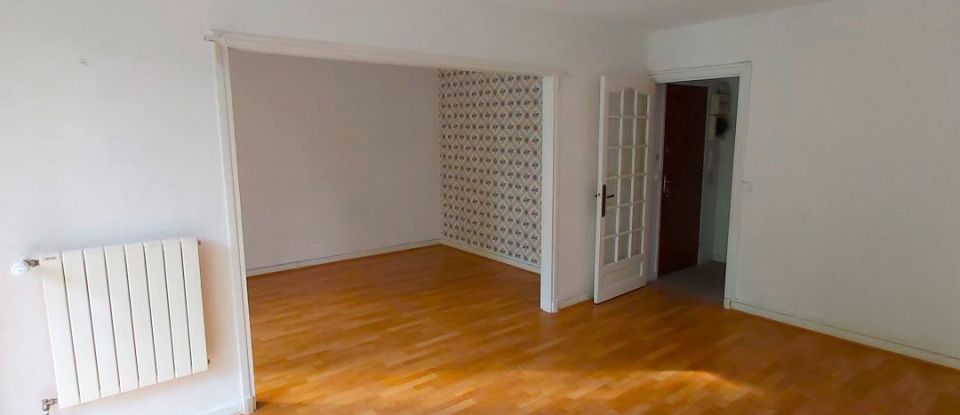 Appartement 4 pièces de 75 m² à - (91000)