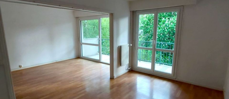 Appartement 4 pièces de 75 m² à - (91000)