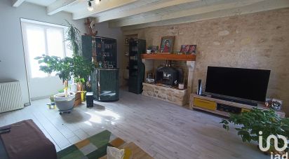 Maison 8 pièces de 209 m² à Chenay (79120)