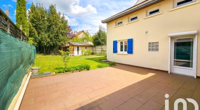 House 4 rooms of 94 m² in Beauchamp (95250)