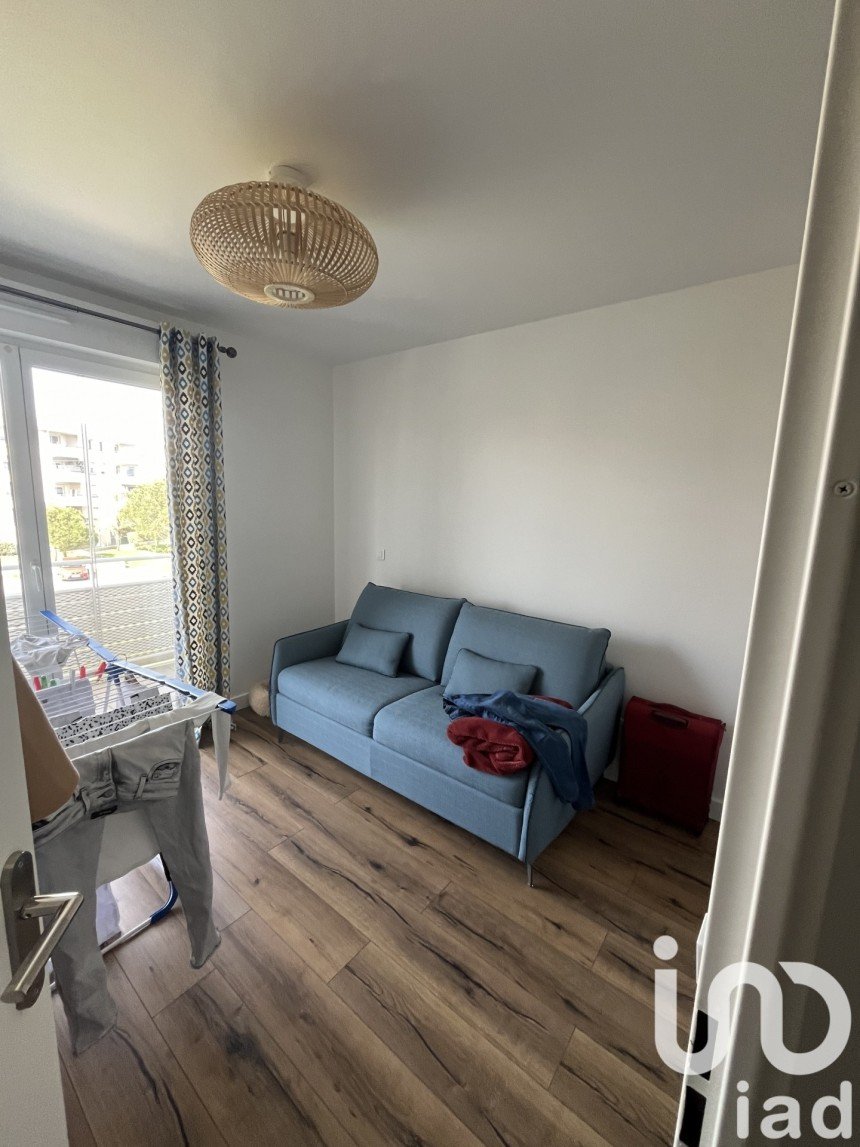 Apartment 3 rooms of 63 m² in Bordeaux (33200)