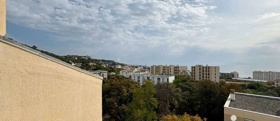 Appartement 3 pièces de 60 m² à Bastia (20600)