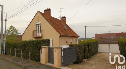 Maison traditionnelle 5 pièces de 91 m² à Gueugnon (71130)