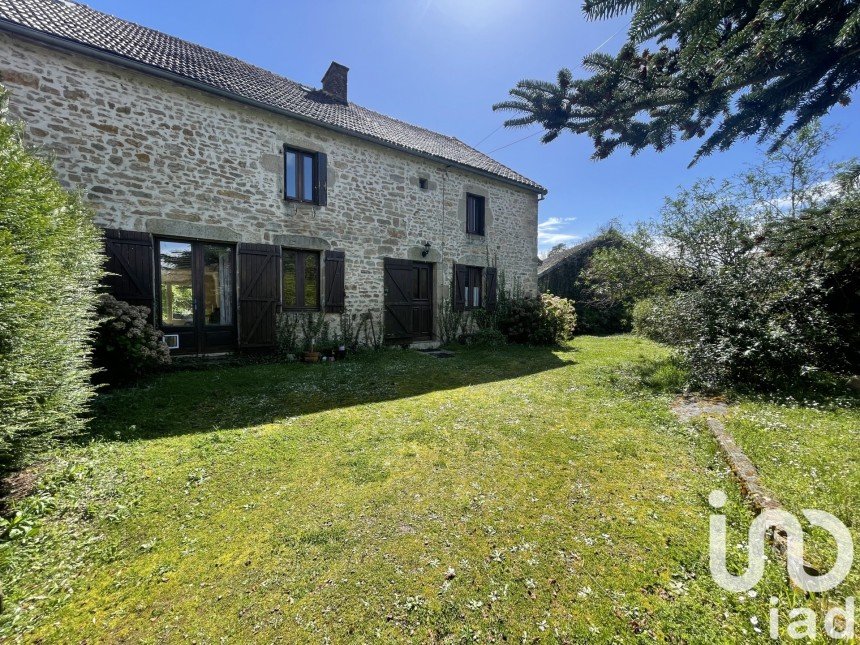 Country house 5 rooms of 146 m² in Saint-Amand-Magnazeix (87290)