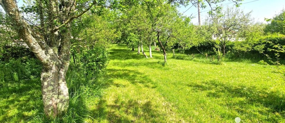 Terrain de 1 020 m² à Ruffey-le-Château (25170)