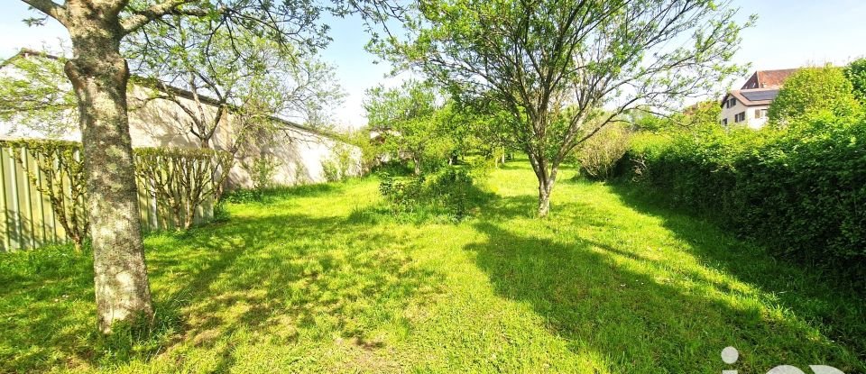 Terrain de 1 020 m² à Ruffey-le-Château (25170)