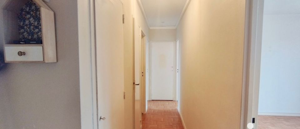 Apartment 3 rooms of 59 m² in - (35200)