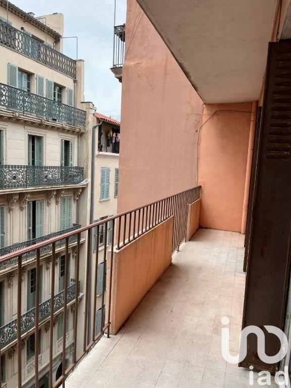 Appartement 3 pièces de 63 m² à Toulon (83000)