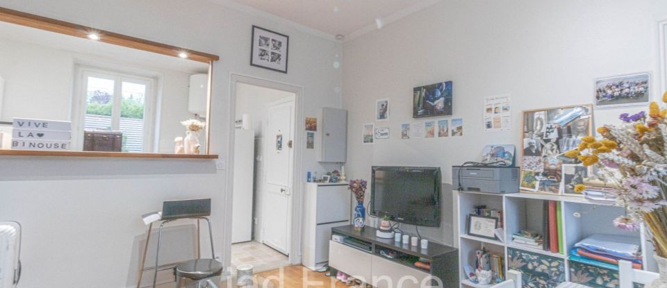 Apartment 1 room of 27 m² in Maule (78580)