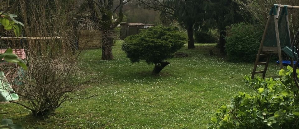 Longère 20 pièces de 420 m² à Saint-Quantin-de-Rançanne (17800)