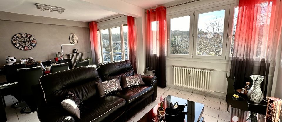 Apartment 5 rooms of 86 m² in Saint-Priest-en-Jarez (42270)