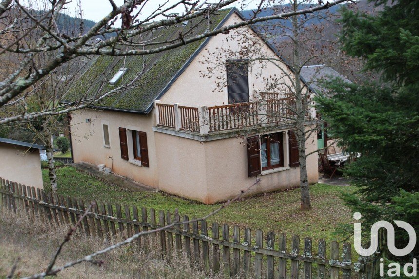 House 7 rooms of 177 m² in Banassac-Canilhac (48500)