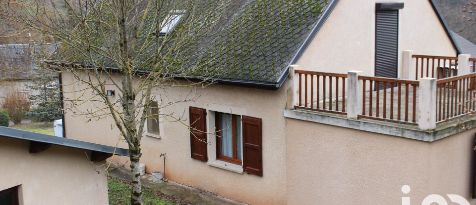 House 7 rooms of 177 m² in Banassac-Canilhac (48500)