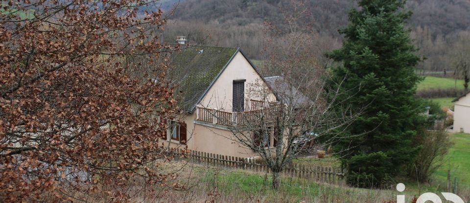 House 7 rooms of 177 m² in Banassac-Canilhac (48500)