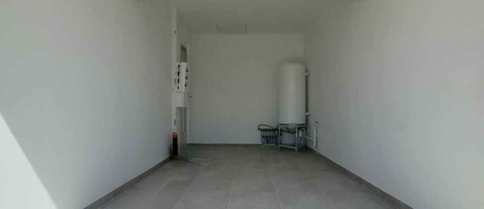 Maison traditionnelle 4 pièces de 70 m² à Olonzac (34210)