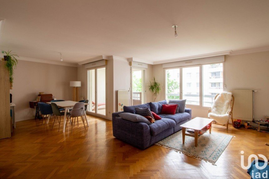 Appartement 5 pièces de 113 m² à Villeurbanne (69100)