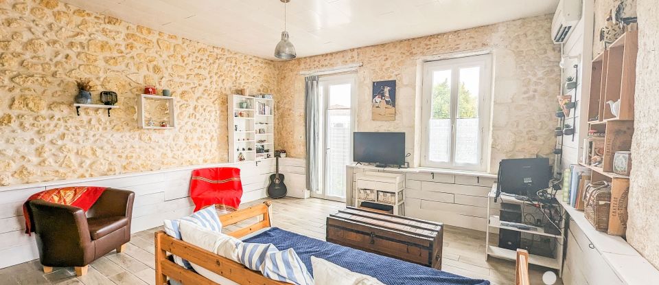 House 3 rooms of 73 m² in Castelnau-de-Médoc (33480)