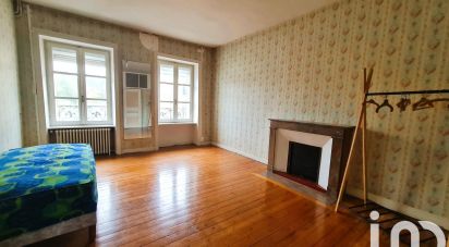 Town house 7 rooms of 178 m² in Pré-en-Pail-Saint-Samson (53140)